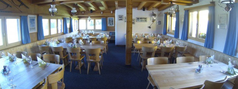 Restaurant hinten