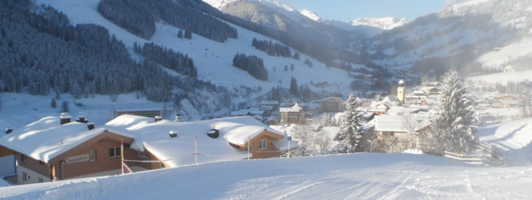 CASAMARAI Direkt am Kohlmaislift in Saalbach - an der Ederabfahrt Nr. 151 - Ski in und Ski out