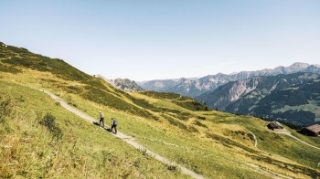 Abenteuer für die ganze Familie im Falkensteiner Hotel Montafon