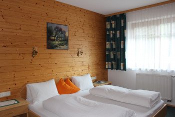 Doppelzimmer Apartment für 2-4 Personen