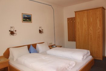 Doppelzimmer Apartment für 2-5 Personen