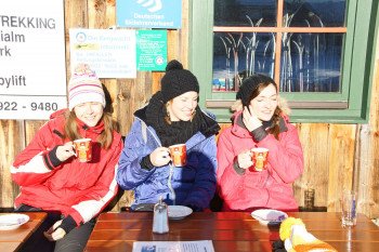 Aprés Ski in der Skihütte Skischule Arber