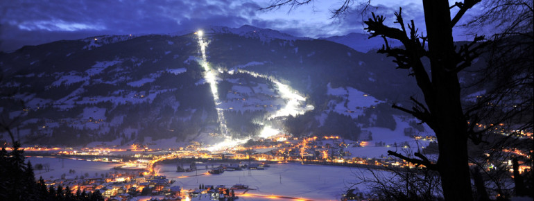 Nachtschifahren in Kaltenbach - Hochzillertal