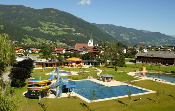 Schwimmbad - Stumm im Zillertal