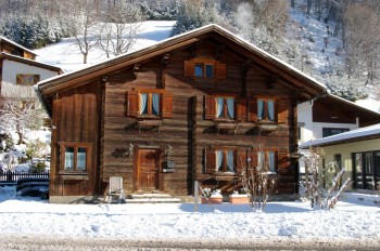 Haus im Winter