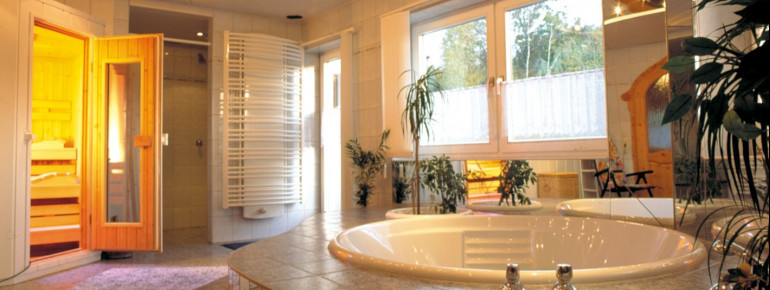 Sauna,Whirlpool, Solarium