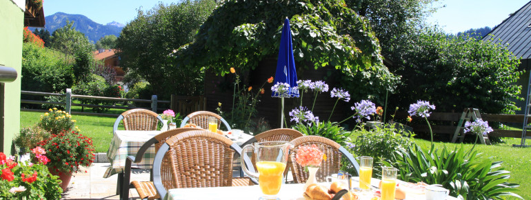 Frühstück im Garten