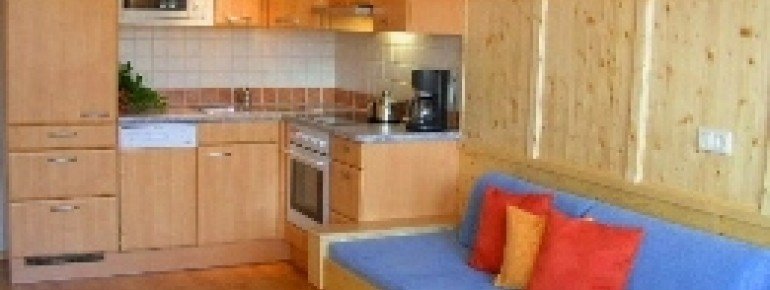 Appartement mit Zirbenholzzimmer