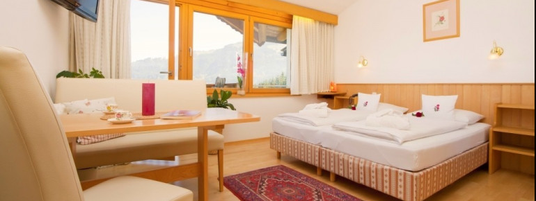 Komfortable Doppelzimmer und traumhafte Apartments mit Küchenzeile