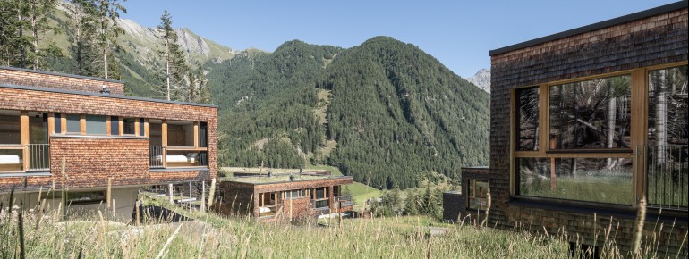 Die Ruhe genießen, kann man in den vielen Chalets. Sie sind für bis zu 6 Personen ausgelegt.