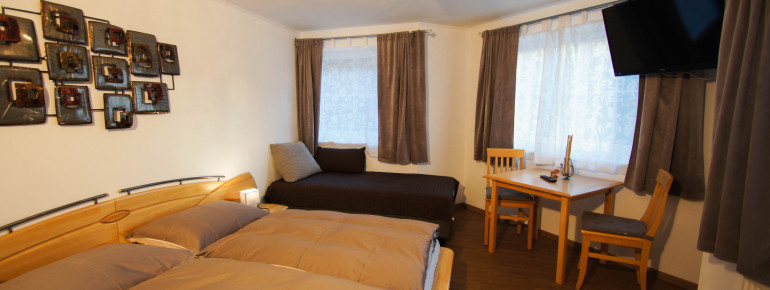 Dreibettzimmer Haus Eder-Steiner