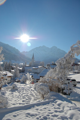 Winter-Panoramaaussicht imHERZEN´S LANDHAUS HOTEL GARNI