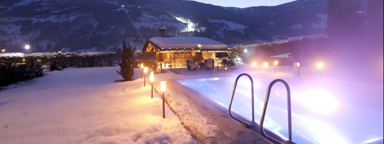 Außen-Pool im Wellnesshotel Zillertal