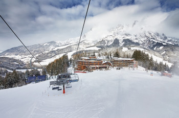Das Wellnesshotel liegt direkt im Skigebiet Saalbach Hinterglemm Leogang Fieberbrunn.