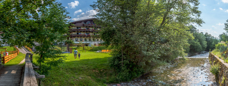 Hotel Gasthof Wachter im Sommer