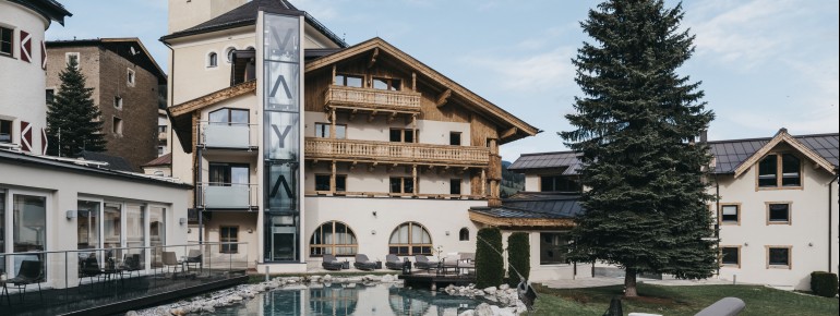 Außenansicht des Hotel Post in Saalbach