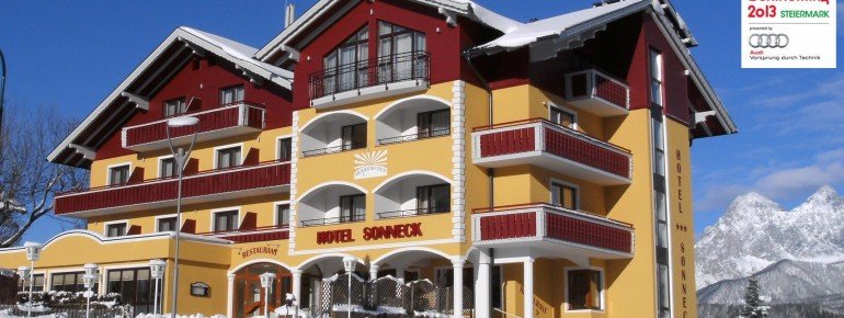 Hotel mit Dachstein