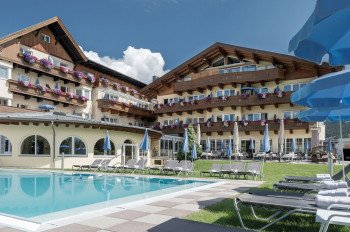 Hotel Seespitz-Zeit mit wunderschöner Sonnenliege