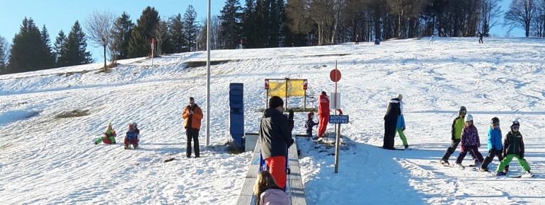 Kinder Skifahren Bucklift Todtnauberg in der nähe zur Panorama Lodge Sonnenalm