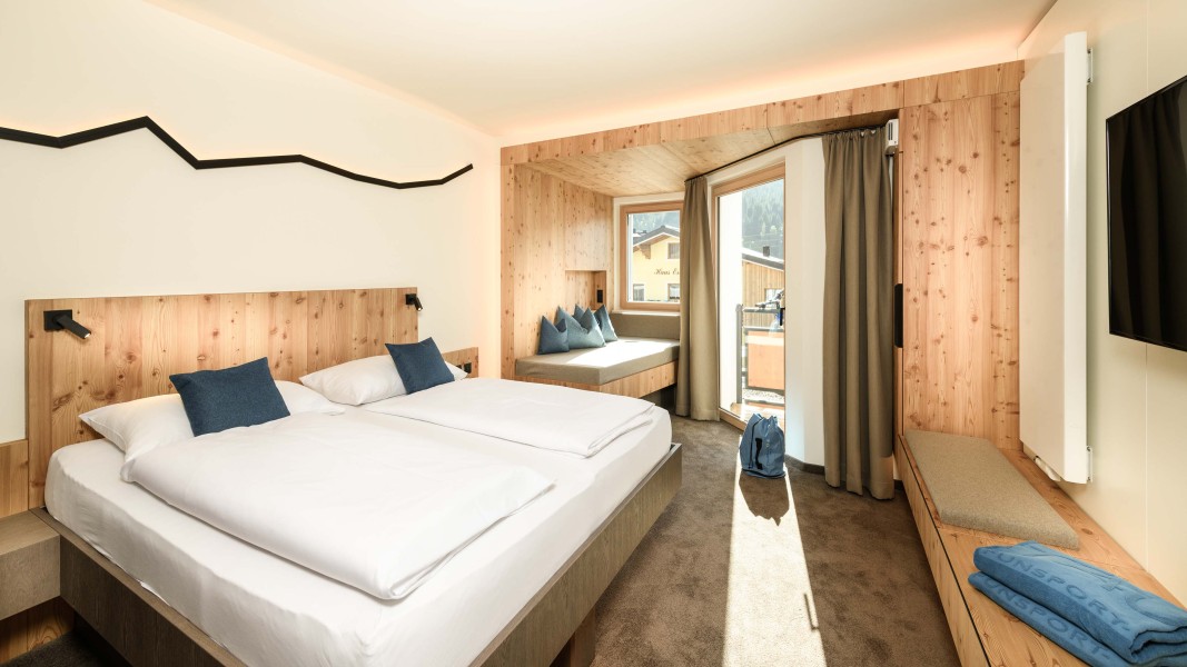 Die Zimmer im Dips & Drops sind genauso individuell wie ihre Gäste: modern, lässig und komfortabel.