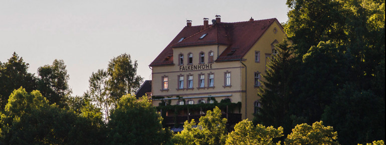 Hotel und Restaurant "Zur Falkenhöhe"