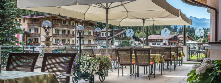 Panorama-Terrasse im Landhotel Maria Theresia