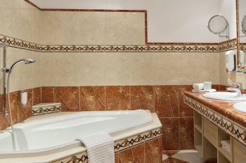 Badezimmer Großglockener Suite