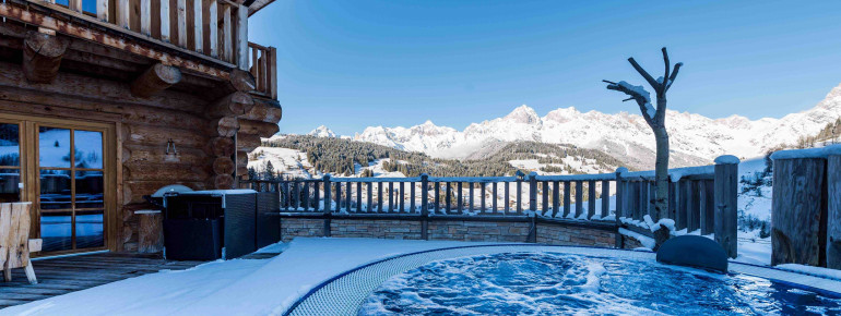 Whirlpool Schmankerlchalet im Hüttendorf Maria Alm