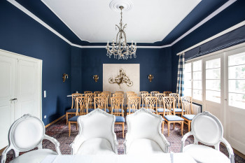 Blauer Salon im Jagdhaus