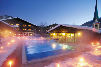 Aussenschwimmbecken im Hotel Böglerhof
