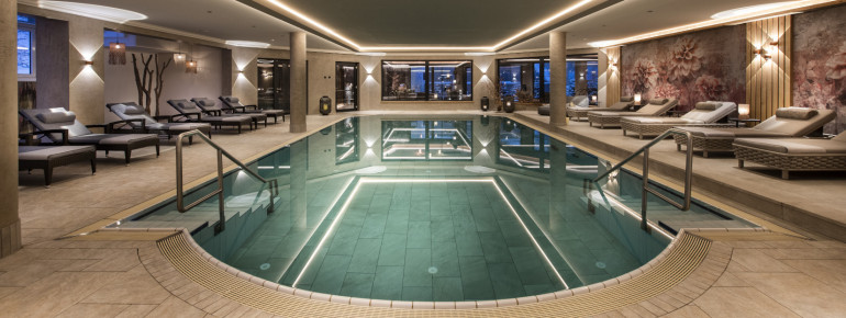 Indoor-Pool