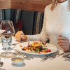 In den beiden Hotelrestaurants können Gäste Südtiroler Spezialitäten genießen.