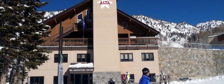 "Ski Adventure Center"