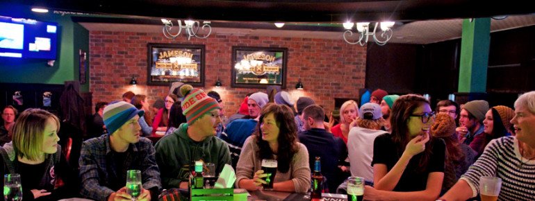Nightlife is full on in Big White with its bars and nightclubs giving you enough choices. Moose Lounge, Snowshoe Sam´s, and Sessions Taphouse & Grill are definitely worth checking out.