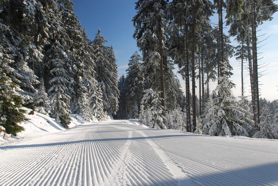 Perfectly groomed slopes wait to be discovered in the Braunlage Wurmberg ski area.