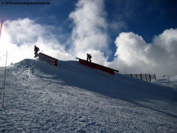 Cardrona's extensive terrain park facilities have something in stock for every level of freestyle riders.