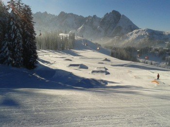 Snowpark Dachstein West has a number of challenging features.