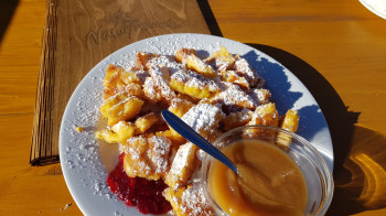 The Kaiserschmarrn at the Naturfreundehütte is delicious.