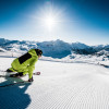 100 kilometers of slopes await skiers and snowboarders in Obertauern.