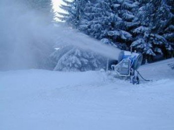 Snow is guaranteed by modern snow-making equipment.