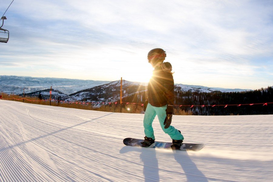 Doing winter sports in the largest ski resort in North America? Pay a visit to Park City!