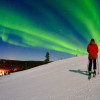 Between September and March, the Northern Lights appear above the horizon in Saariselkä.