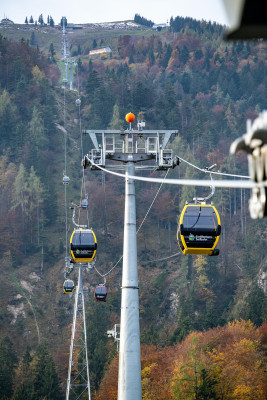 Travel up to the Zwölferhorn in 8-seater gondolas.