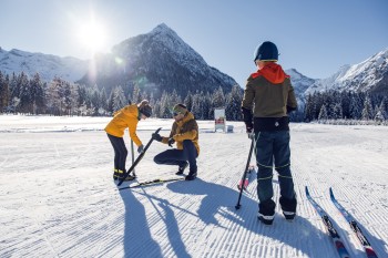 Langlaufen mit der Familie in den Karwendeltälern