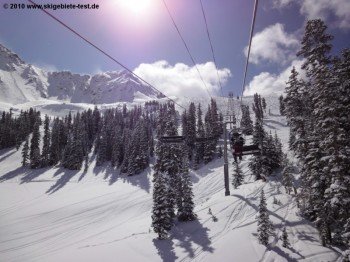 Im oberen Bereich des Skigebiets befinden sich überwiegend unpräparierte Hänge.