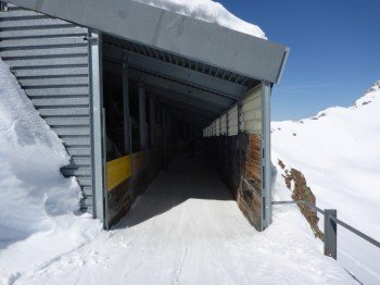 Der Skitunnel am Rothorn