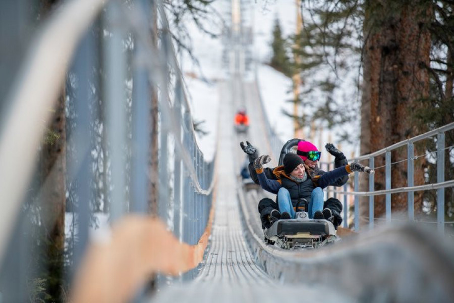 Der neue Breathtaker Alpine Coaster hat im Dezember 2017 eröffnet.
