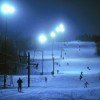 Im Skigebiet ist auch Nachtskifahren möglich.