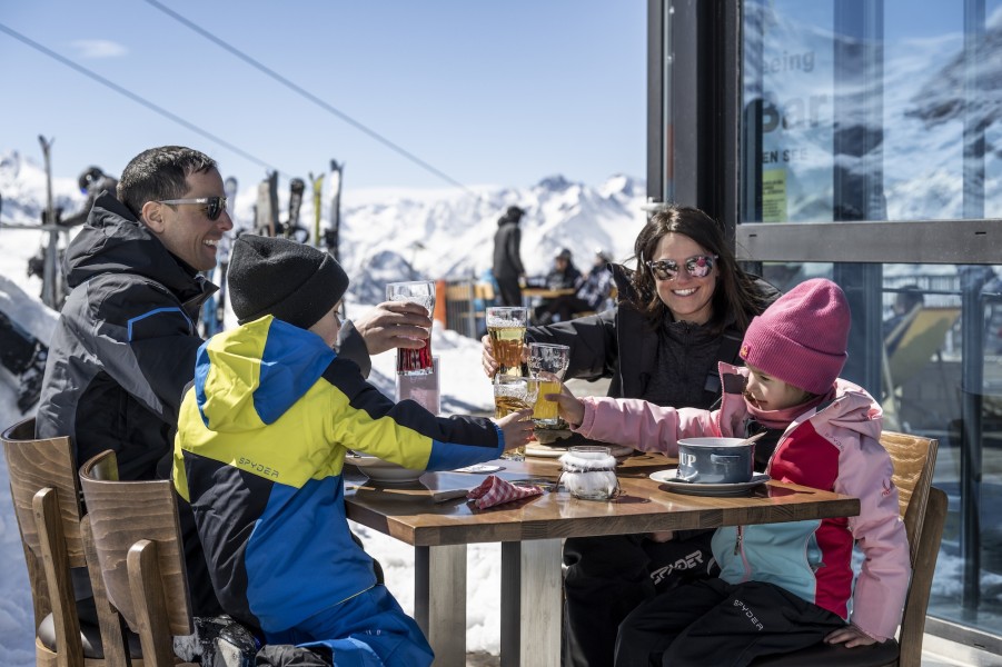Das Skigebiet See punktet mit urigen Hütten, moderner Gastronomie und herrlichen Aussichten.