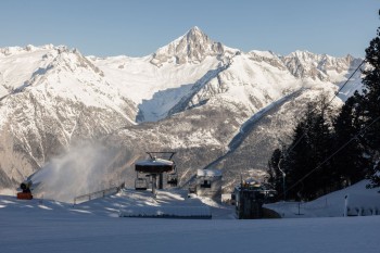 Sesselbahn Moosalp Express mit Bietschhorn